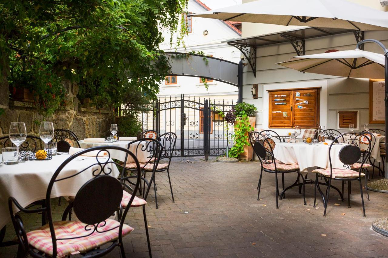 Rooms & Restaurant Ostarija Dolenjske Toplice Exterior photo